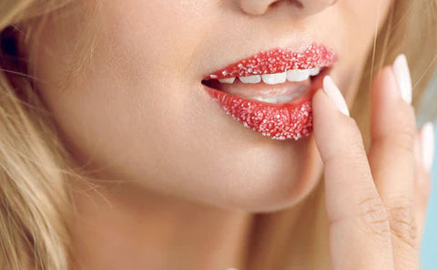 Want Luscious Lips? Follow These 4 Steps for Using a Lip Scrub