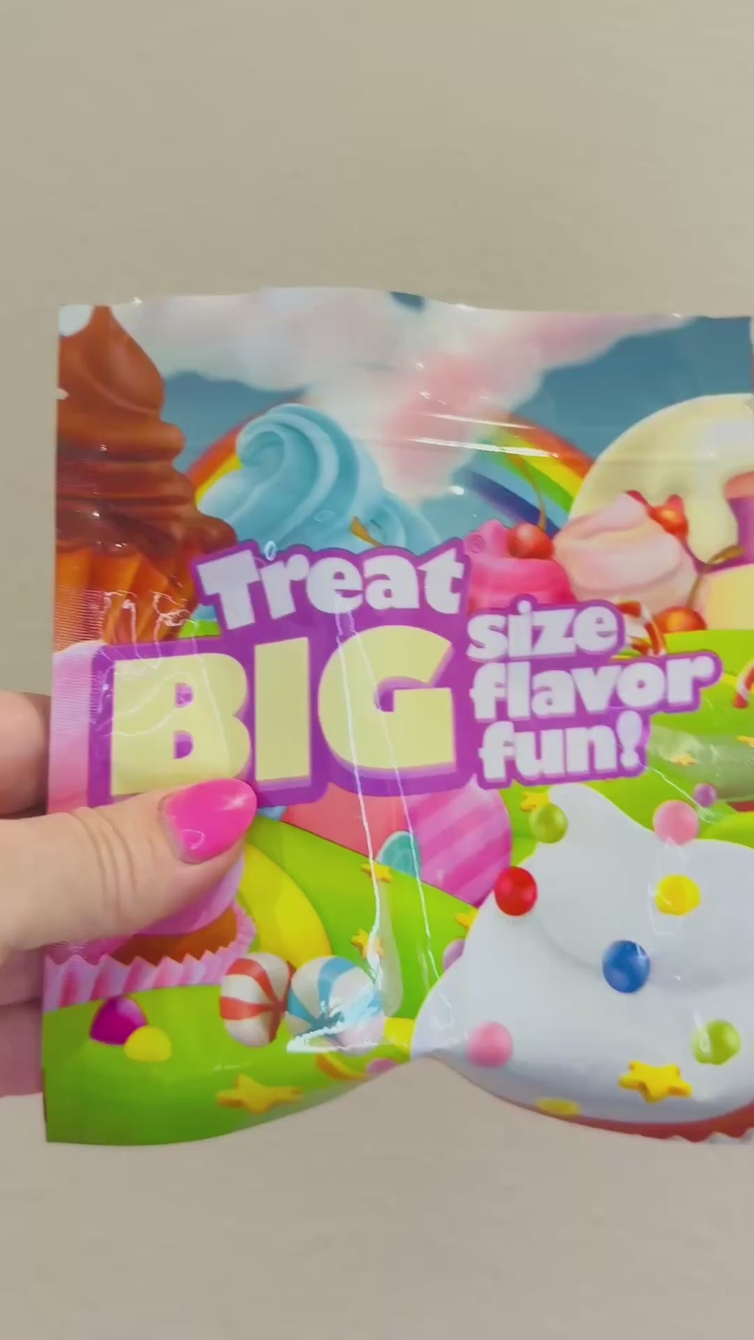 Treat Strawberry Jumbo Organic Lip Balm Unboxing video